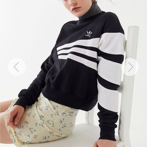 adidas Original 3-Stripe Cropped Sweatshirt